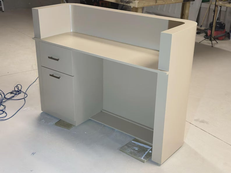 ZheeLuxe Arc Reception Desk