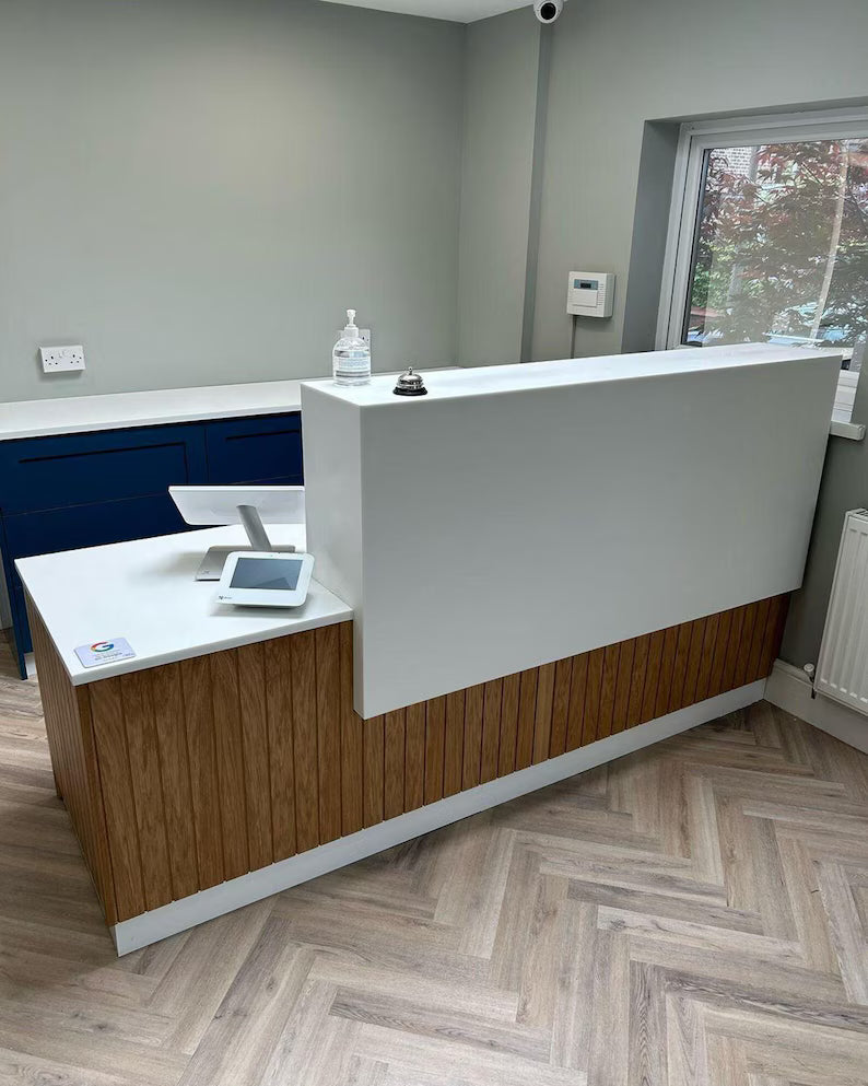 ZheeScandi Welcome Reception Desk